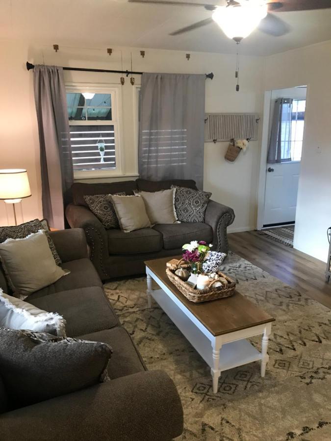 Cheerful 2 Bedroom Cottage On 5Th Decatur Ngoại thất bức ảnh